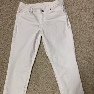 EUC Loft white jeans size 6